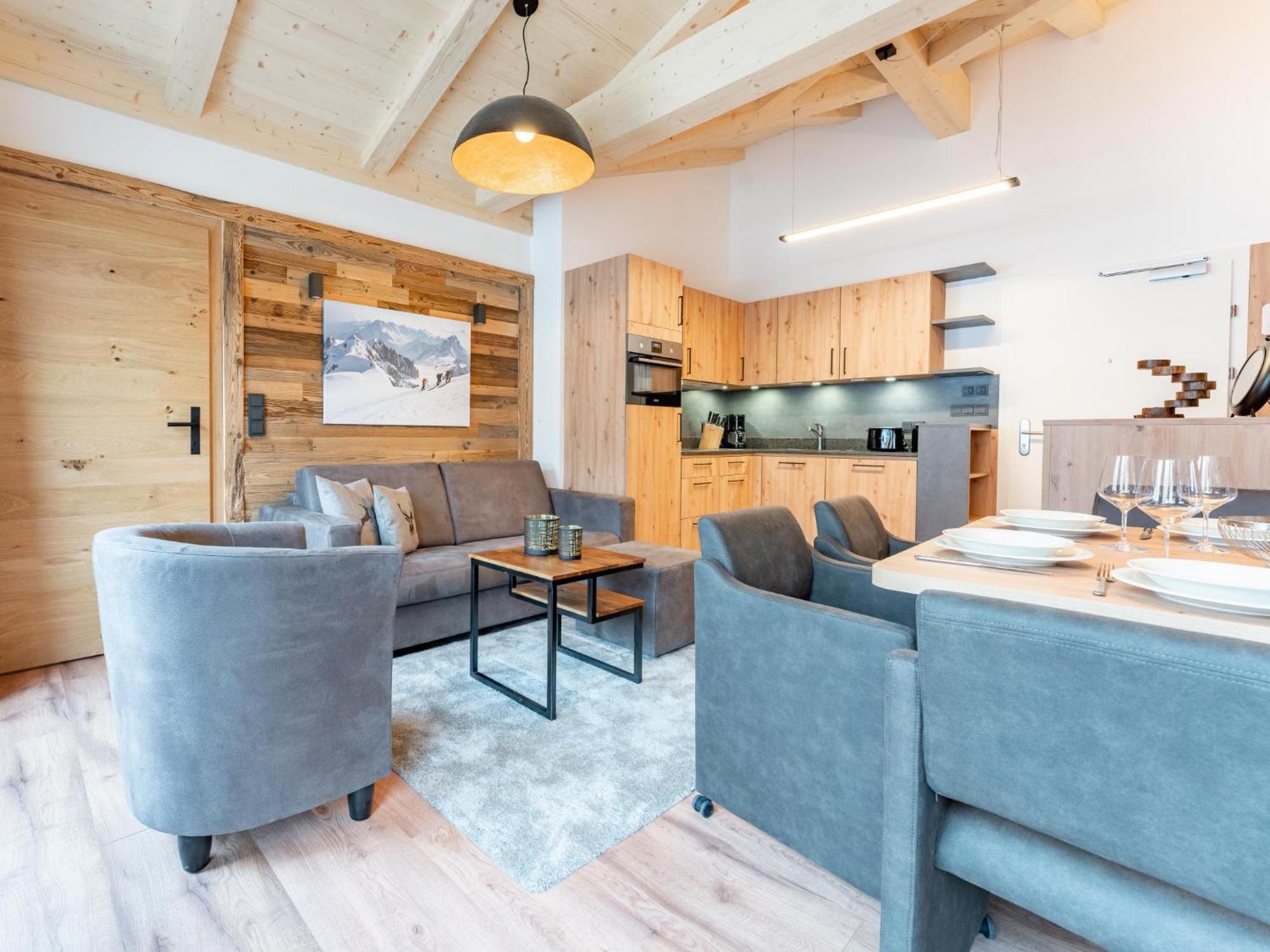 Falken Suites Top 7 Kaprun Extérieur photo