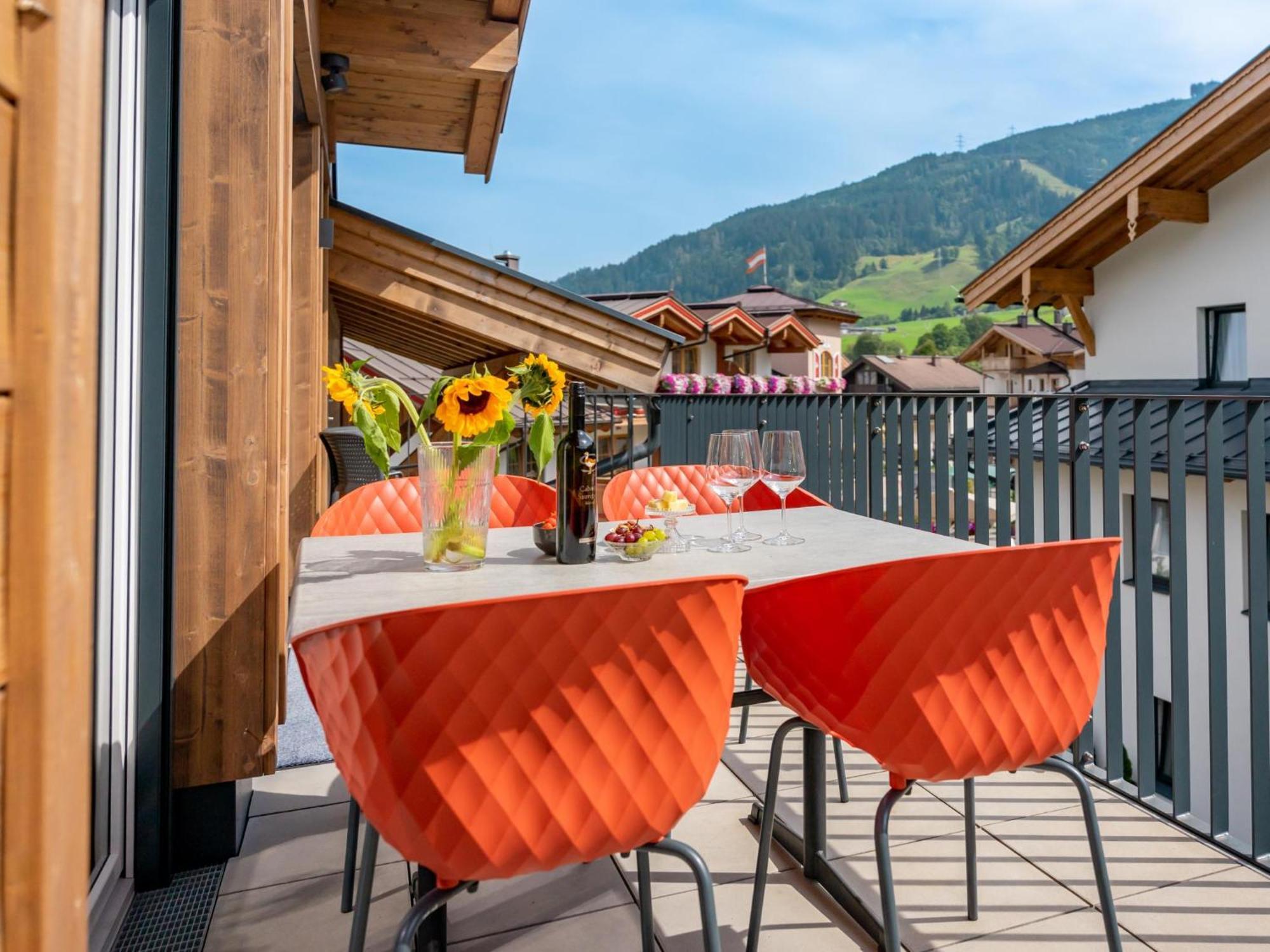 Falken Suites Top 7 Kaprun Extérieur photo